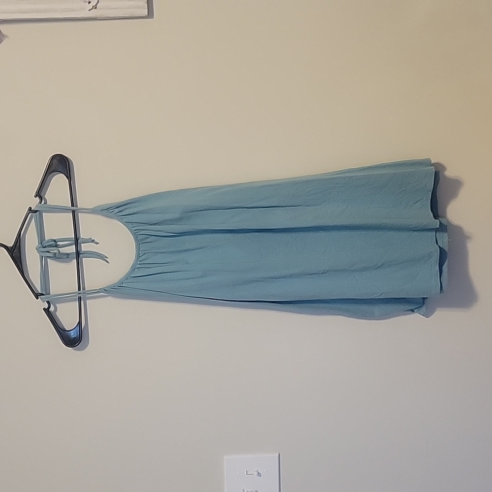Victoria's Secret Stretchy halter dress 👗 light blue